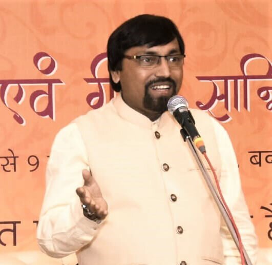 Kavi Sarvesh Asthana